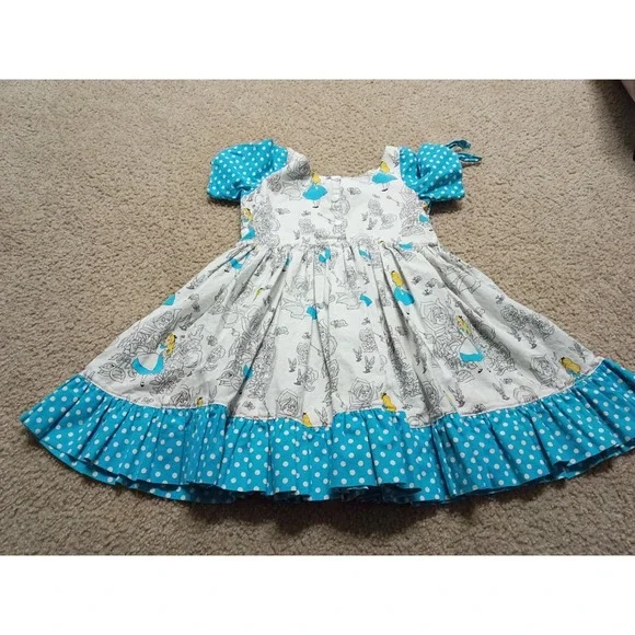 Vintage Handmade Alice In Wonderland Dress Girls Size 4T See Measurements - Picture 2 of 6